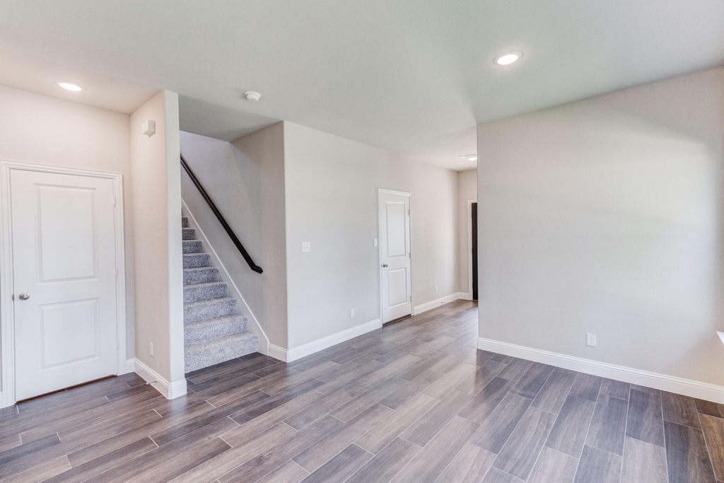 789 Wa Denton Drive - Photo 9