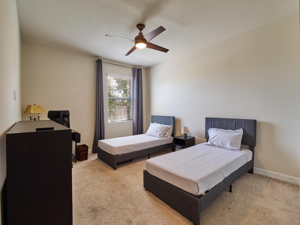 1080 Community Drive - Photo 19