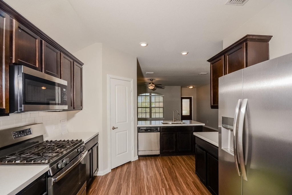 145 Cedar Canyon Drive - Photo 3