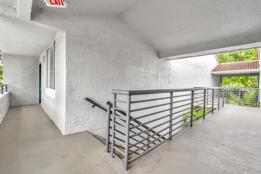 601 Lyons Road - Photo 11