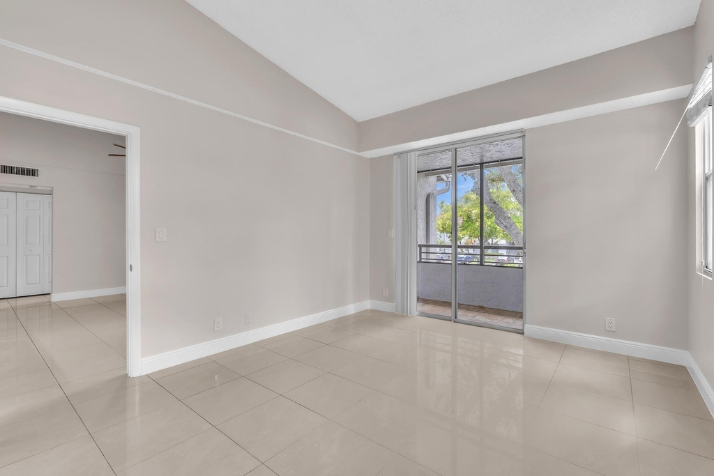 601 Lyons Road - Photo 22