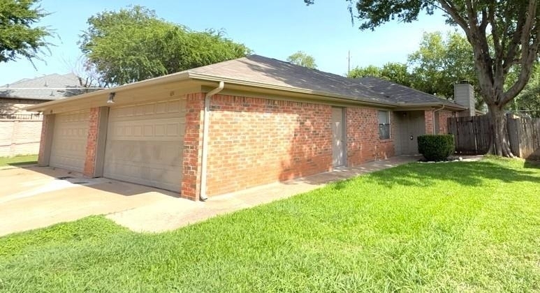 691 Lantana Drive - Photo 0