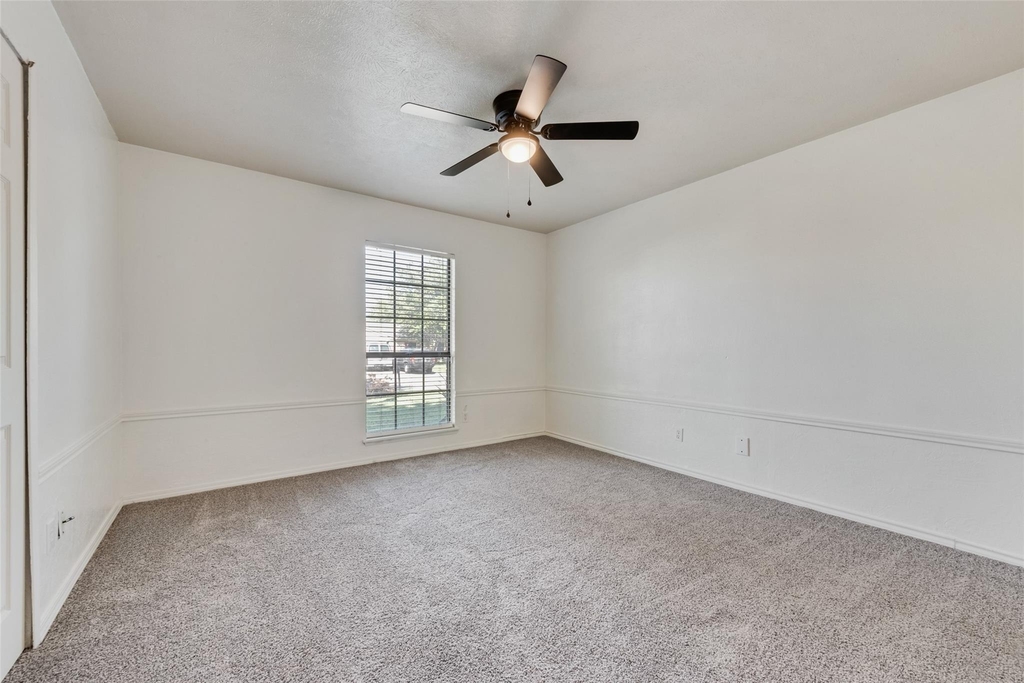 515 Forestwood Drive - Photo 9