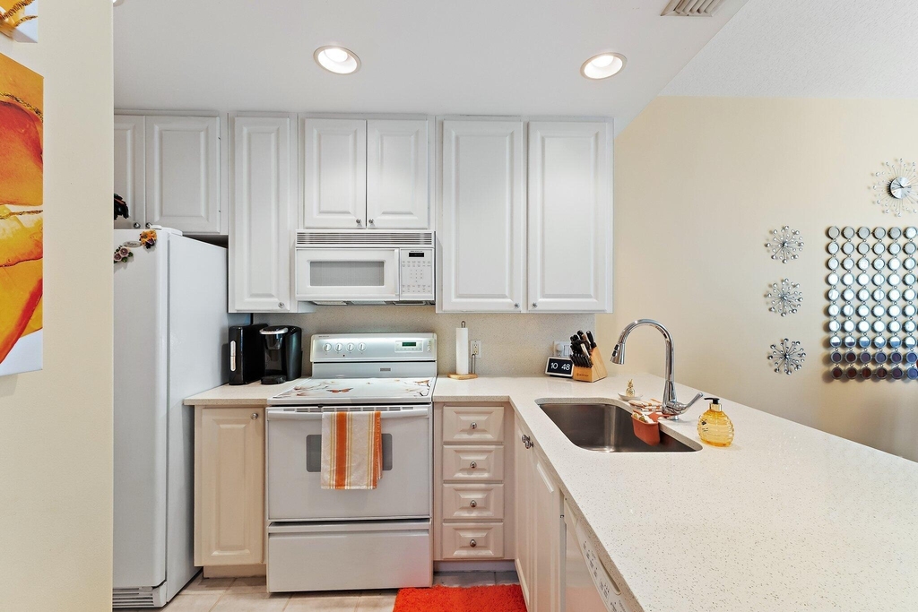 58 Tall Oaks Circle - Photo 8