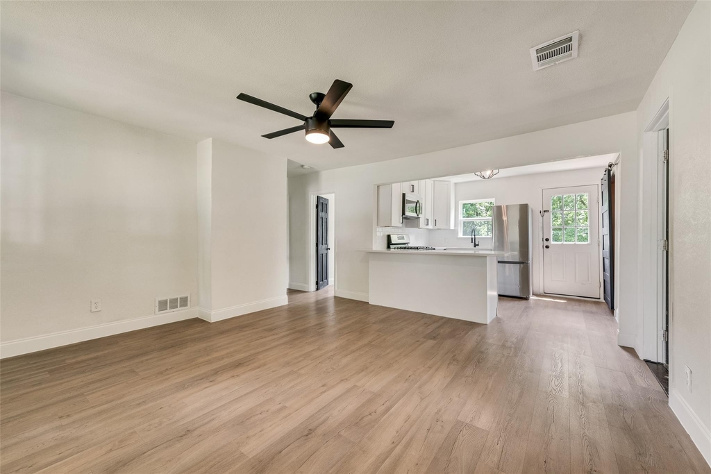 105 Weaver Street - Photo 11