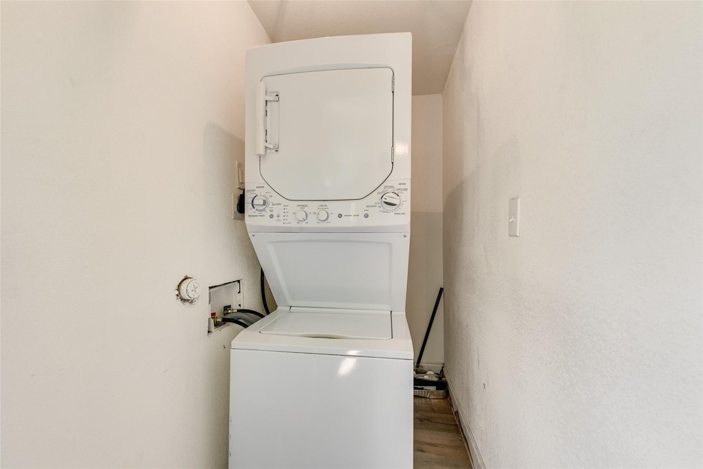105 Weaver Street - Photo 13
