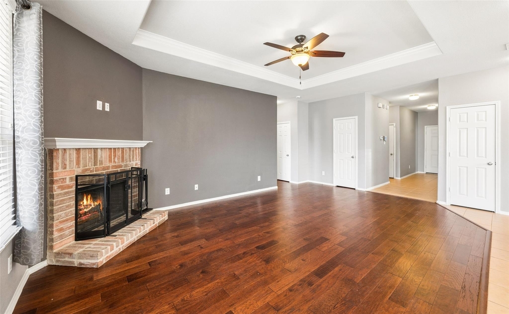 409 Mariscal Place - Photo 5