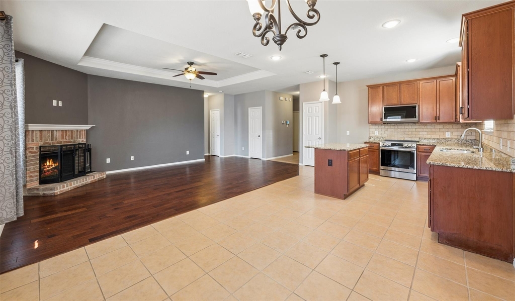 409 Mariscal Place - Photo 12