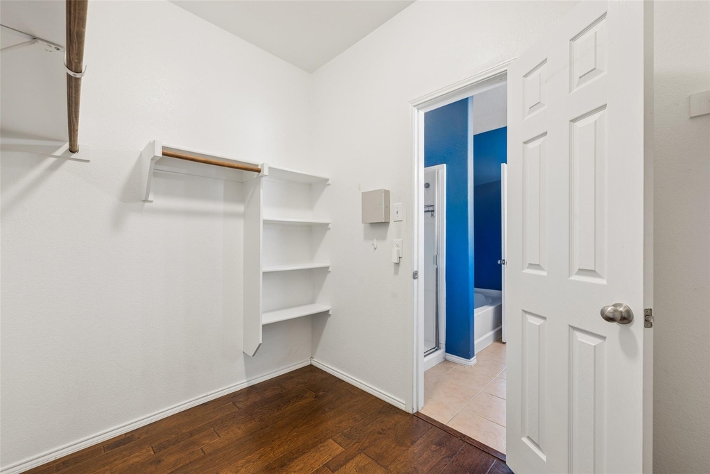 409 Mariscal Place - Photo 18