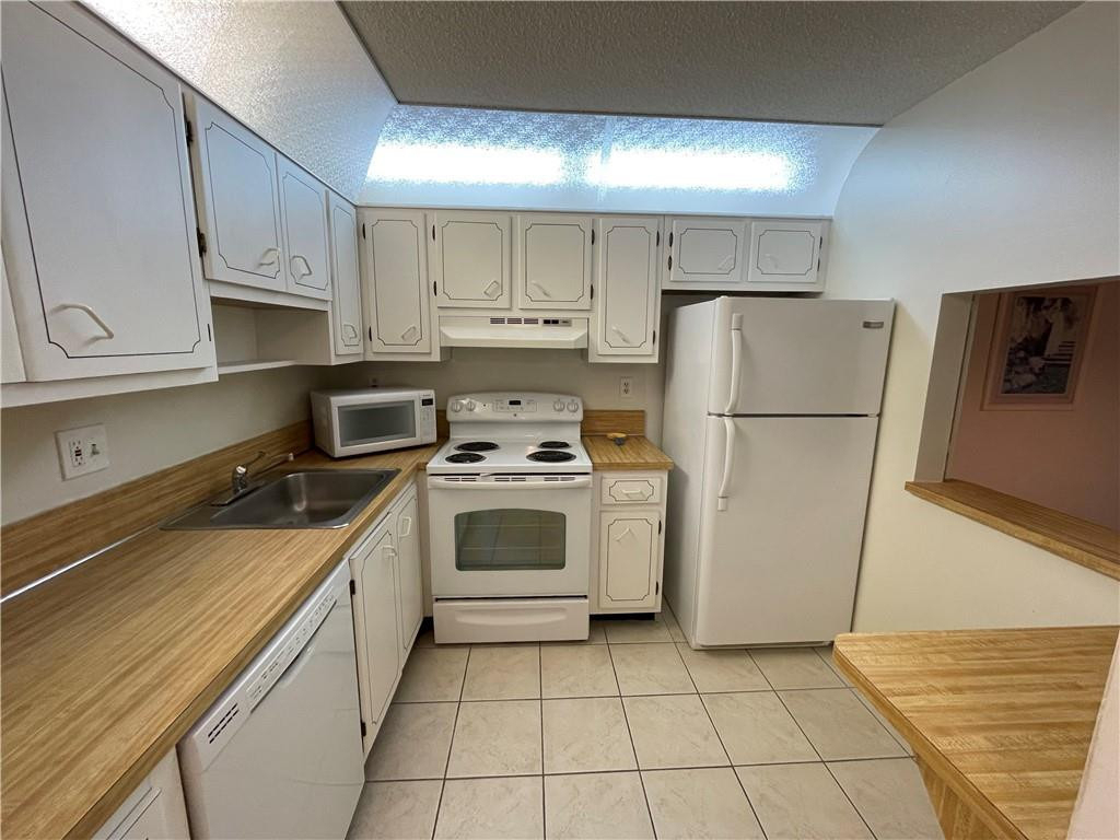9233 Sw 8th Street - Photo 6