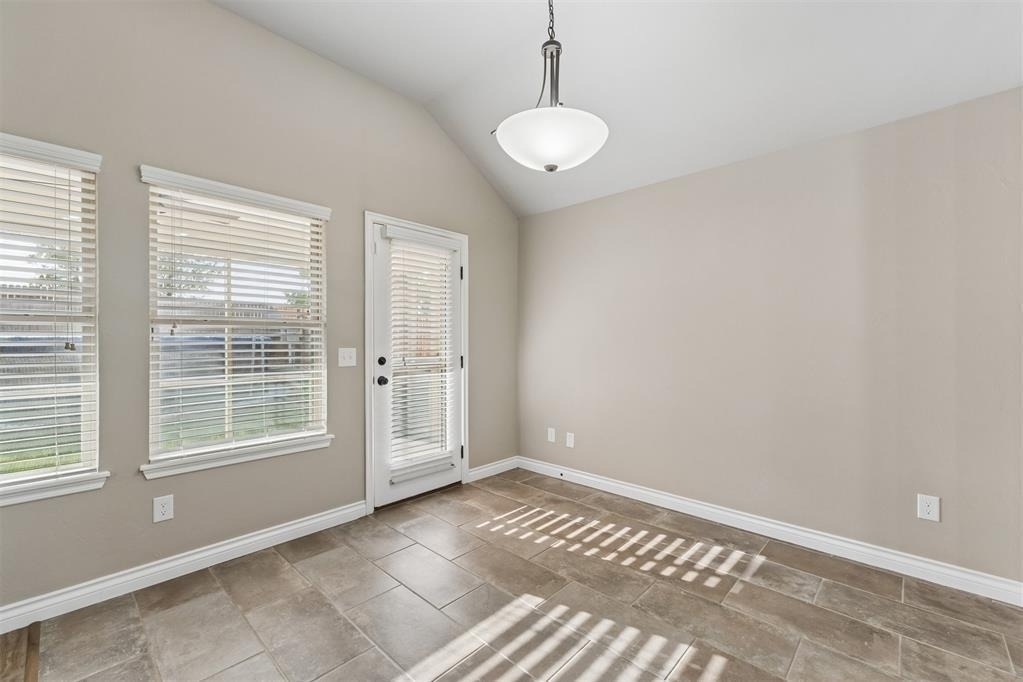 15521 Boulder Drive - Photo 16