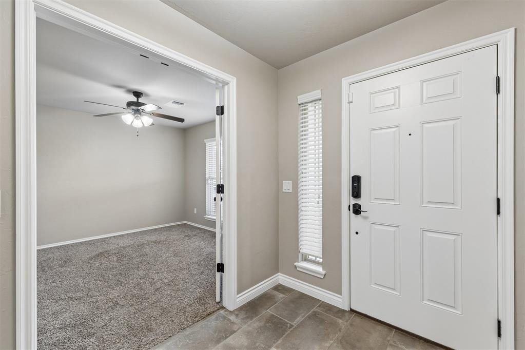 15521 Boulder Drive - Photo 2