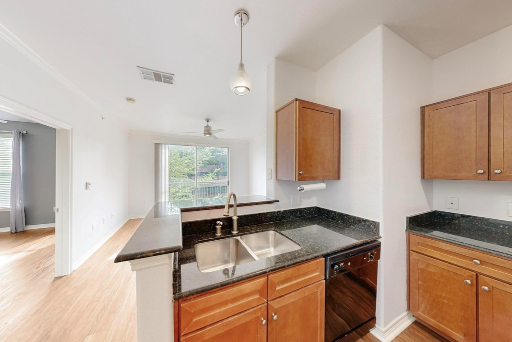 330 Las Colinas Boulevard E - Photo 7