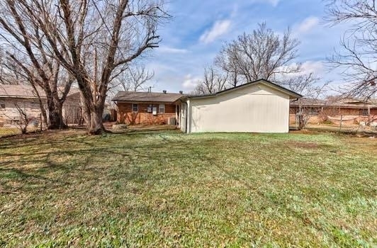 2124 Marshall Drive - Photo 14