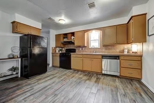 2124 Marshall Drive - Photo 3