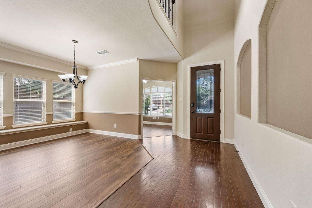 2143 Serene Court - Photo 2