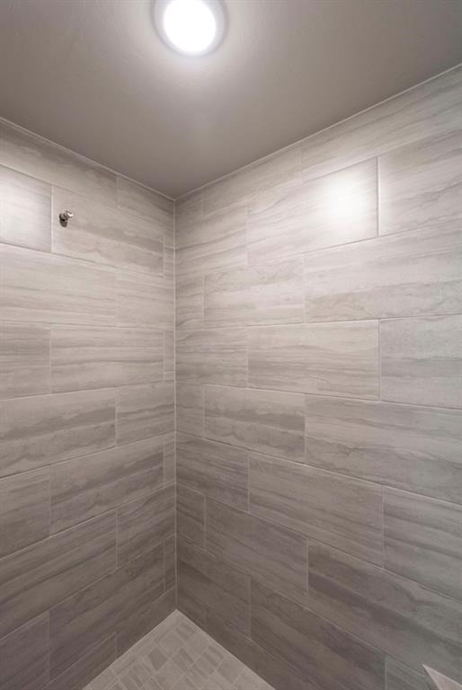 9001 Stark Street - Photo 10