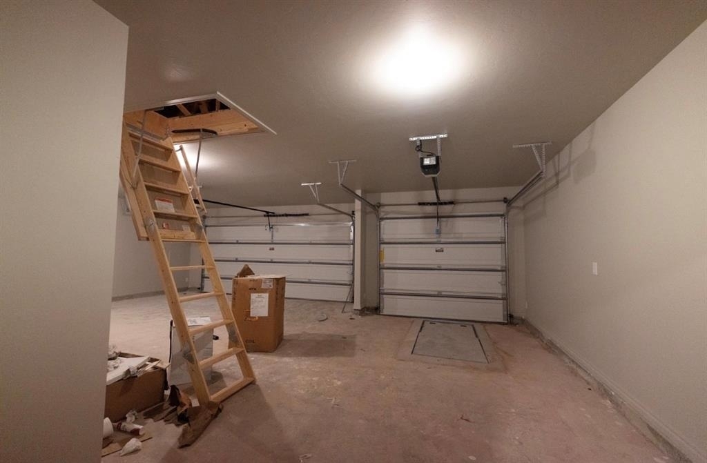9001 Stark Street - Photo 18