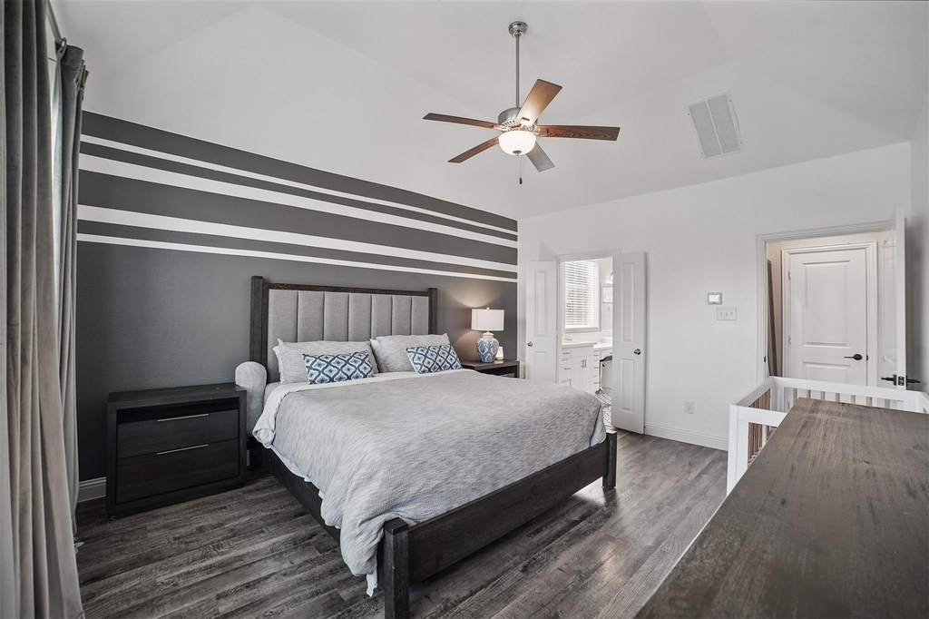 1306 Torrington Lane - Photo 16