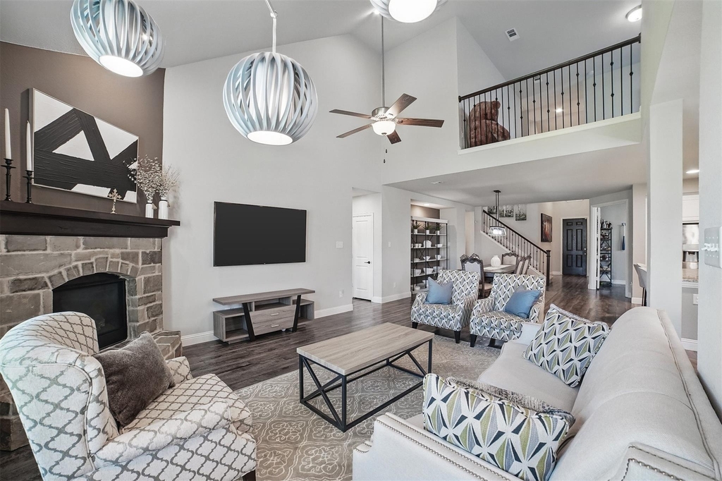 1306 Torrington Lane - Photo 6