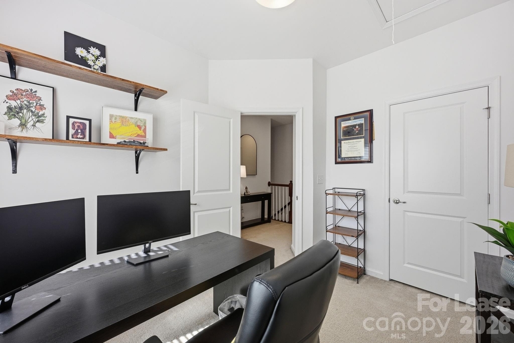 1353 Jacemans Way - Photo 30