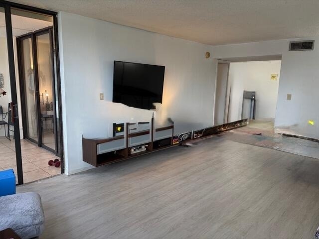 16300 Golf Club Road - Photo 10