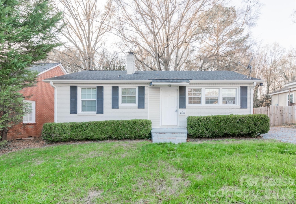 2108 Highland Street - Photo 0