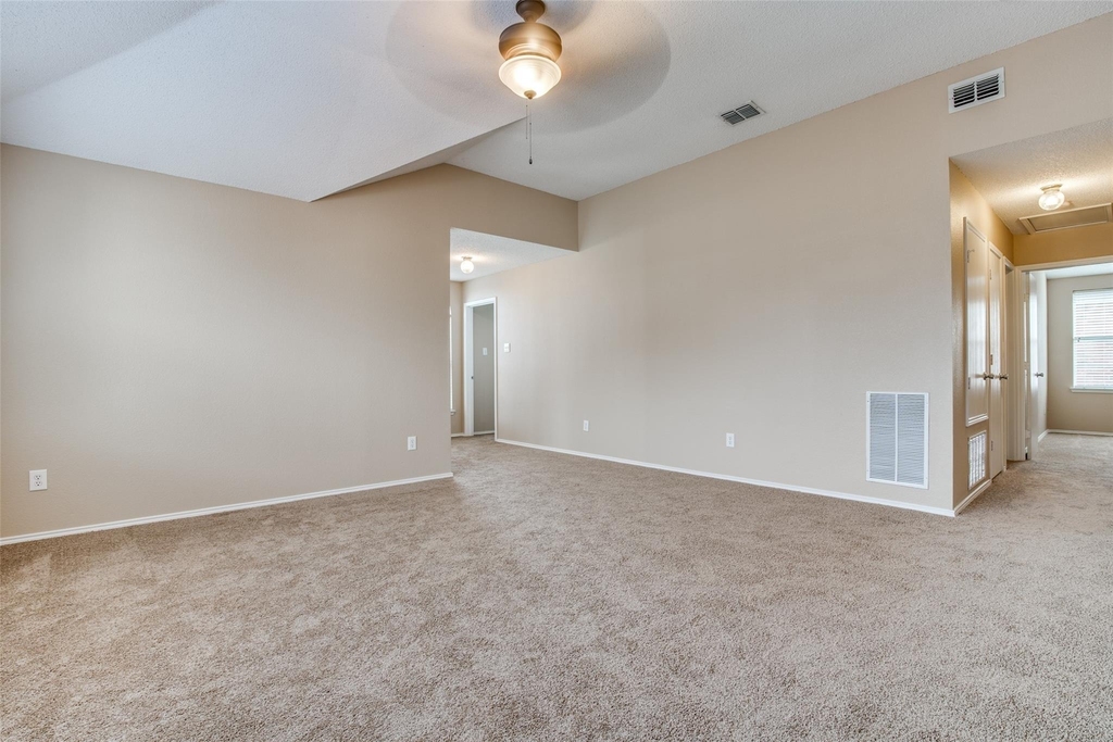 103 Bowie Street - Photo 28