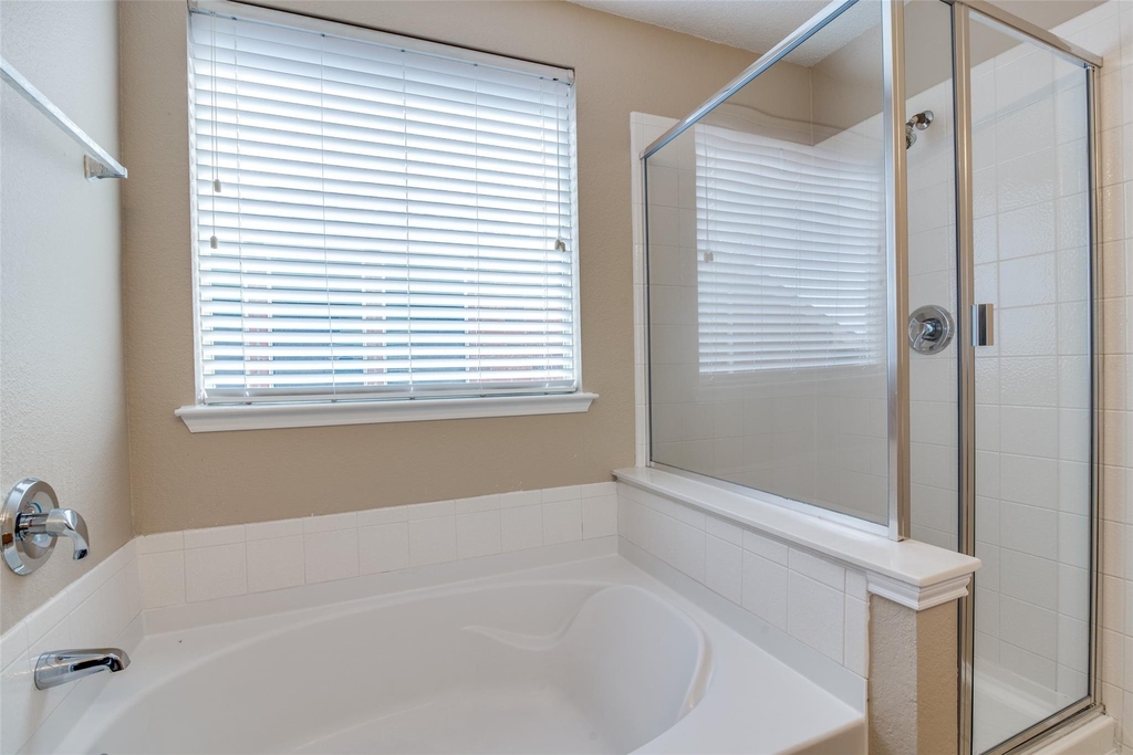 103 Bowie Street - Photo 21