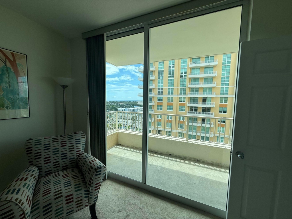 700 E Boynton Beach Boulevard - Photo 13