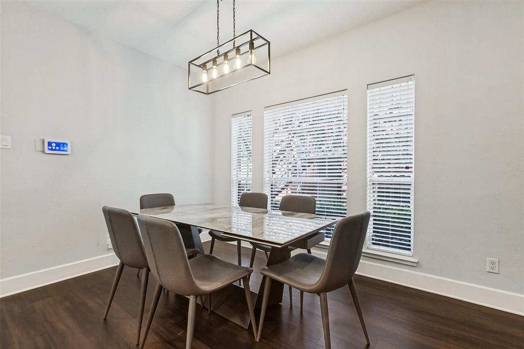 12660 Hillcrest Road - Photo 4