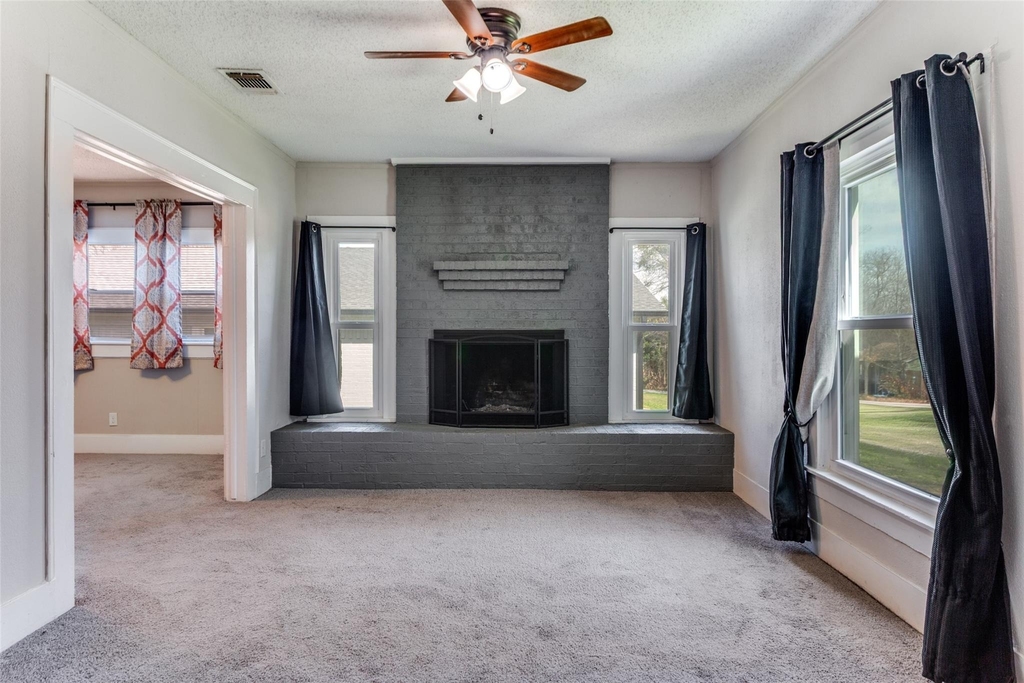 826 Mirike Drive - Photo 3
