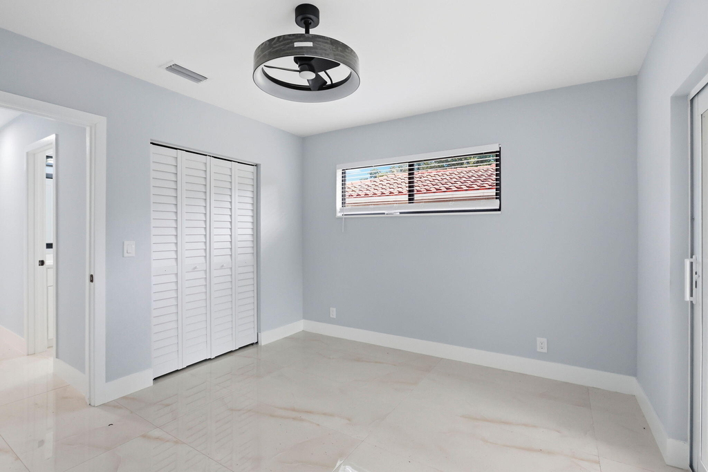 2975 Ne 2nd Avenue - Photo 19
