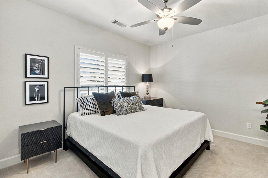 5539 Ellsworth Avenue - Photo 10