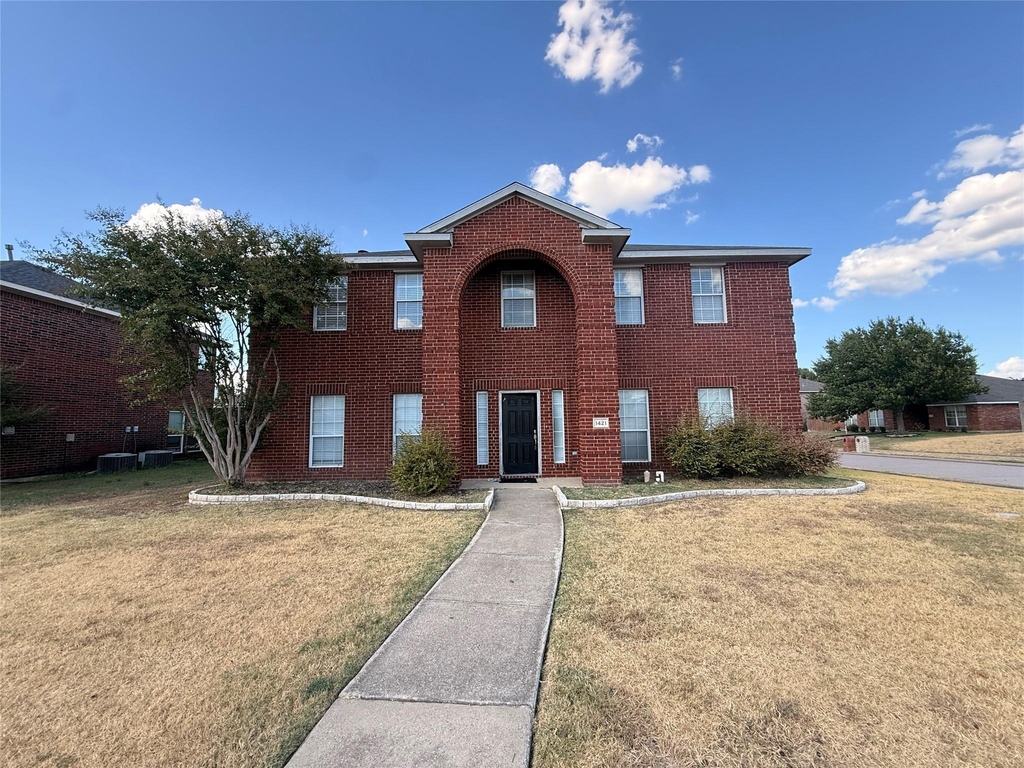 1421 Berkley Road - Photo 0