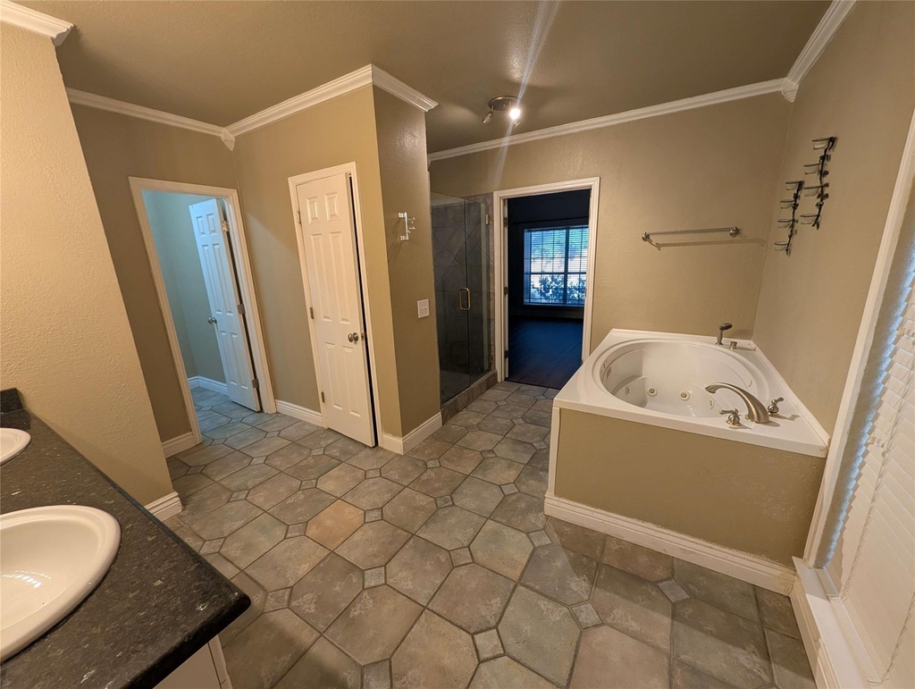 1940 Cedar Ridge Drive - Photo 17