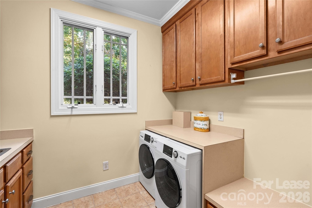666 Normandy Road - Photo 18