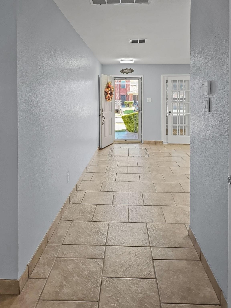 4602 Green Meadow Drive - Photo 7