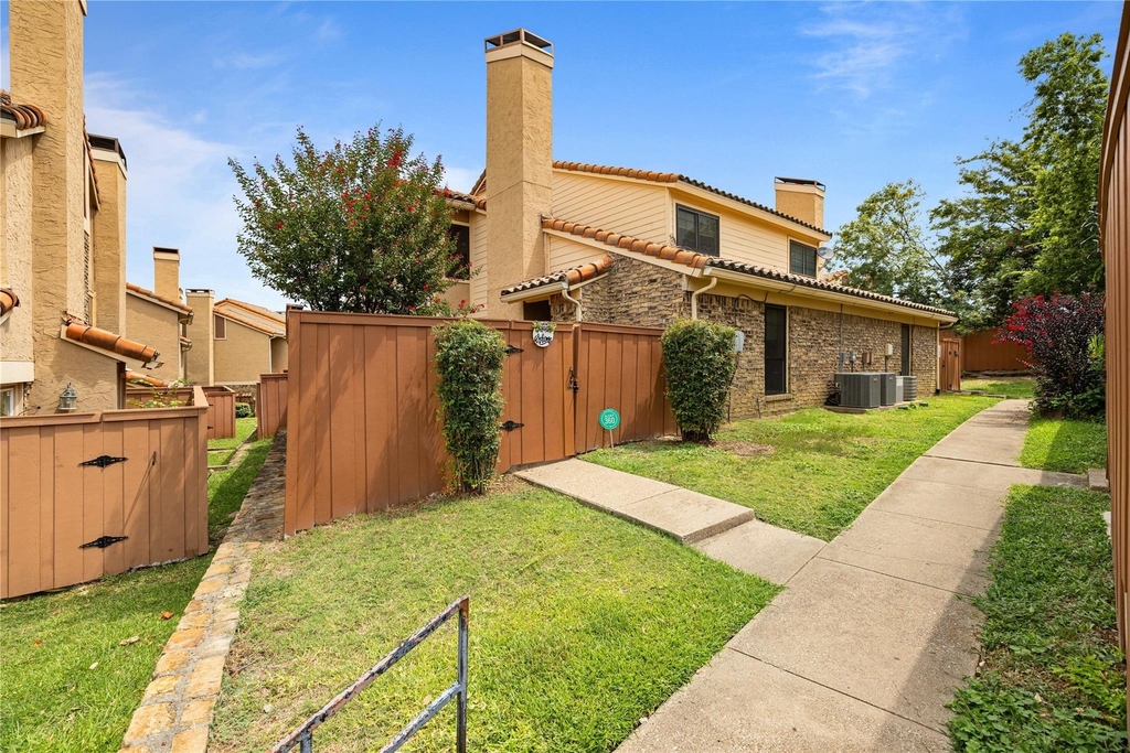 4240 Madera Road - Photo 1