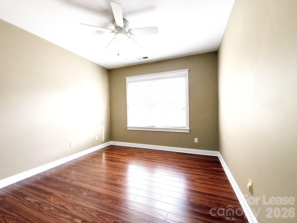 7023 Blakeney Greens Boulevard - Photo 11