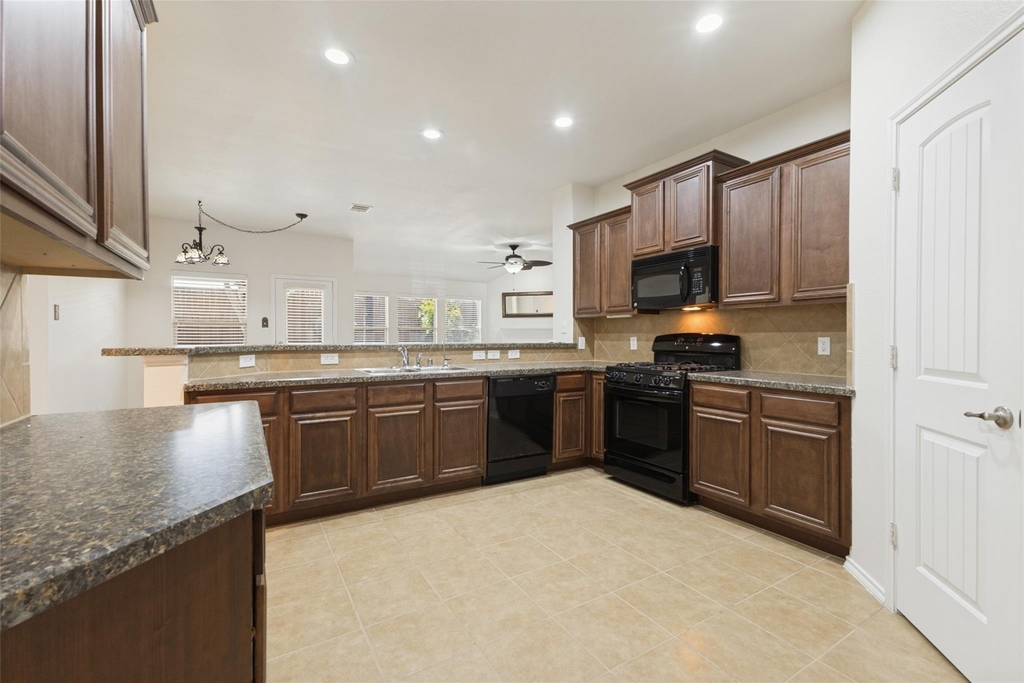 608 Byron Nelson Drive - Photo 6