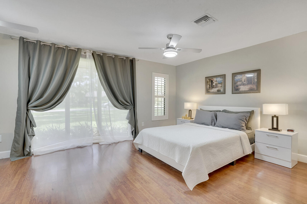 166 Old Country Road S - Photo 19
