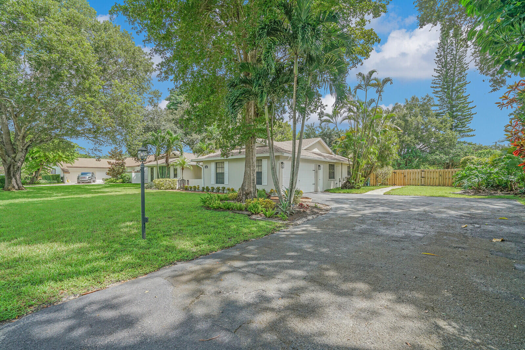166 Old Country Road S - Photo 52