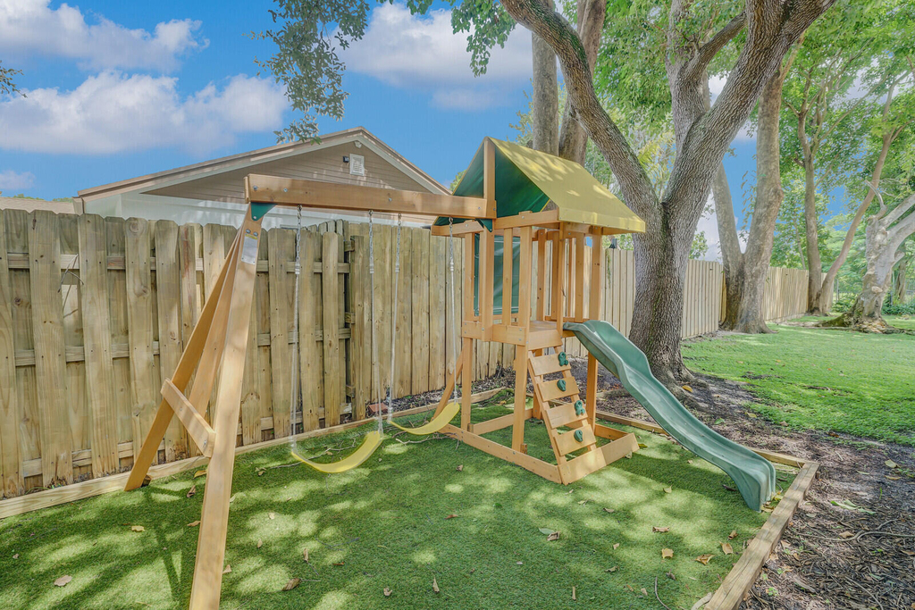 166 Old Country Road S - Photo 29