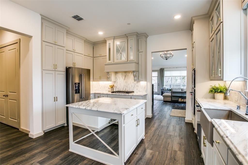 100 Claire Drive - Photo 6