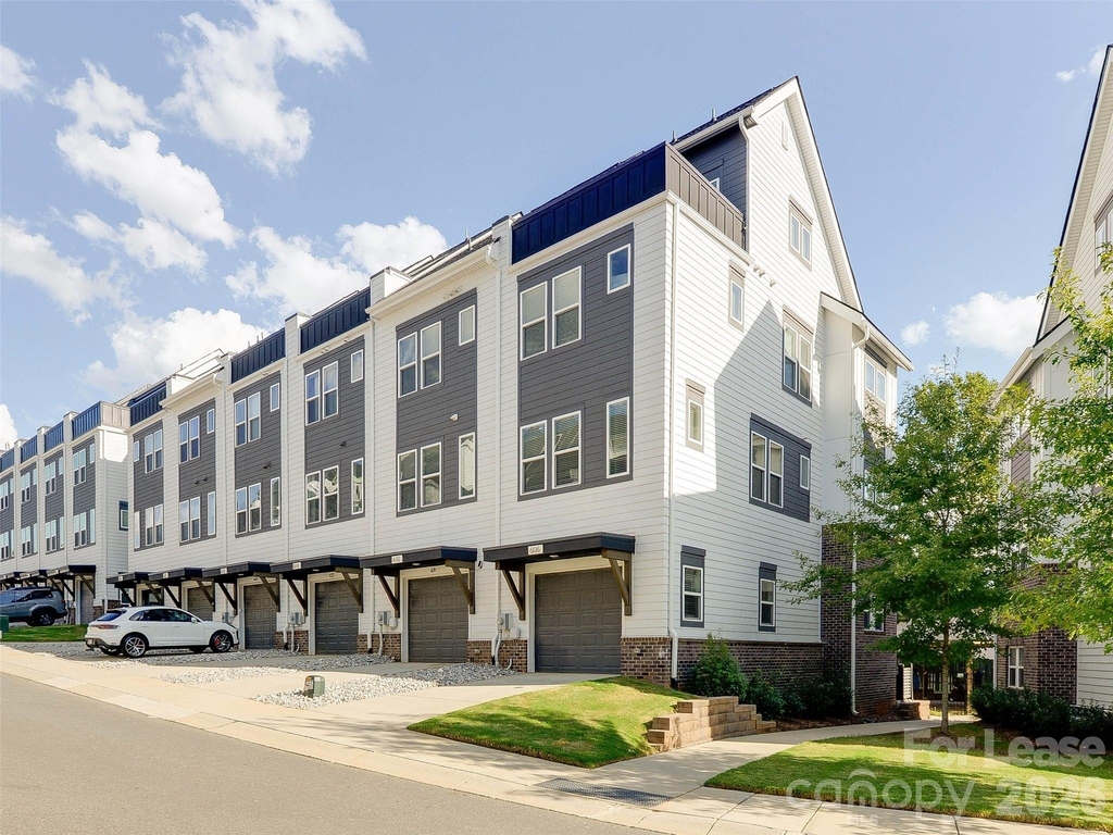 606 W End Drive - Photo 47