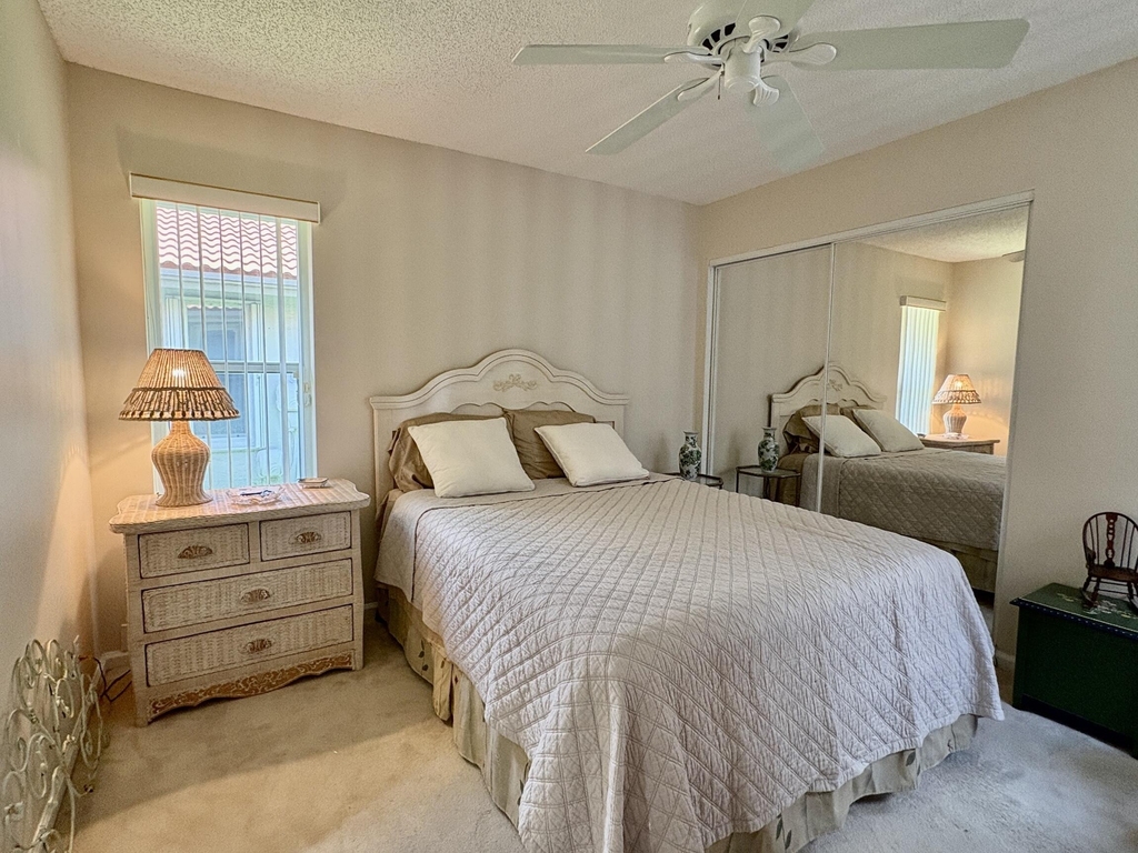 7702 Majestic Palm Drive - Photo 18