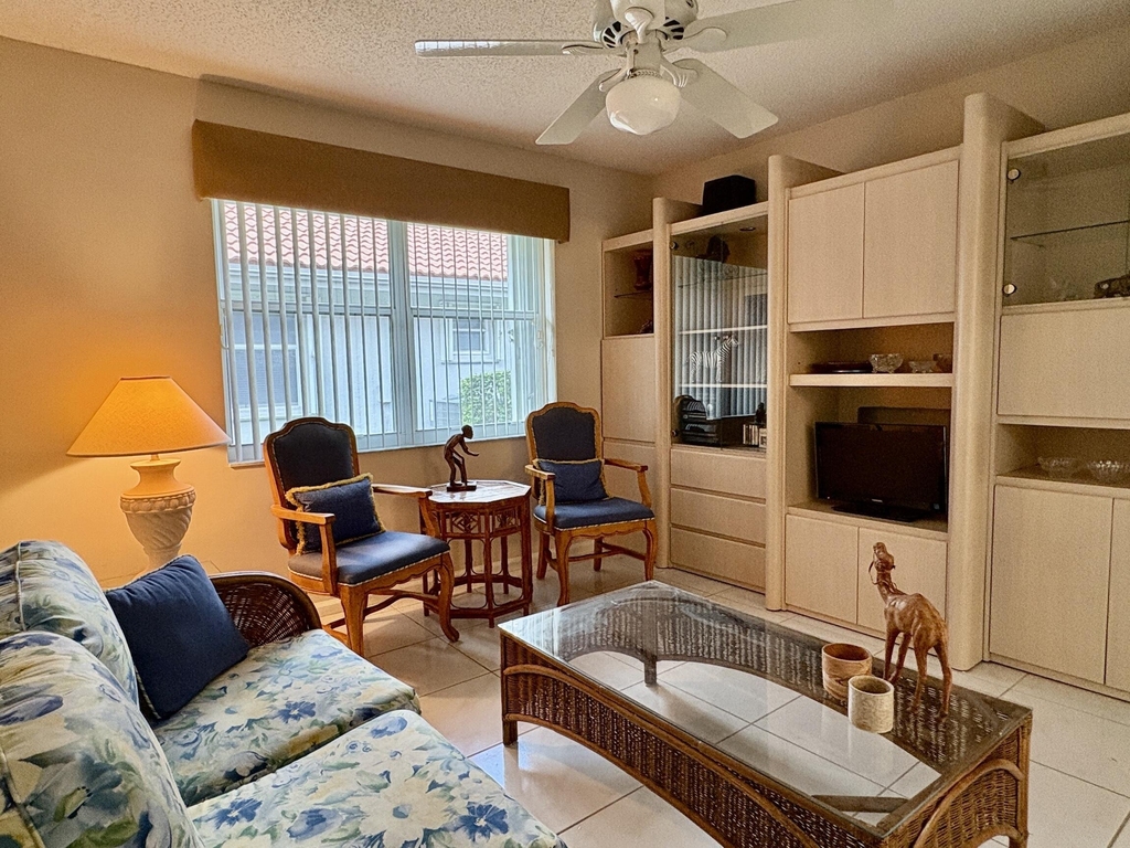 7702 Majestic Palm Drive - Photo 30