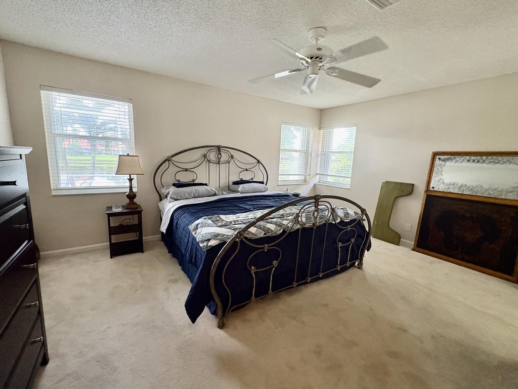 7702 Majestic Palm Drive - Photo 25