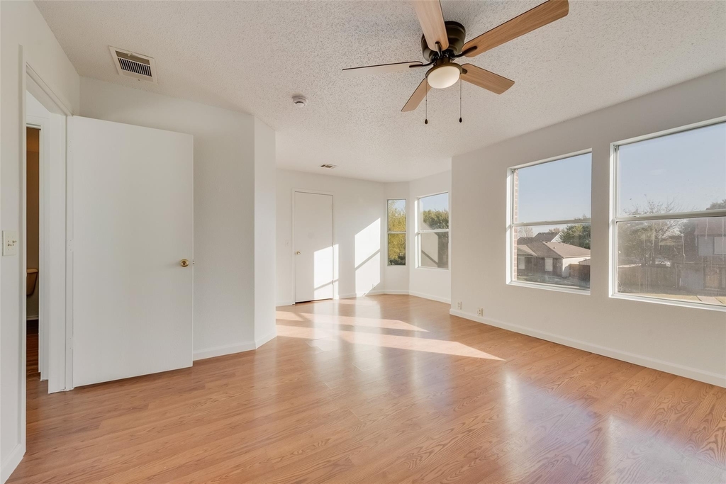 9711 Brierwyck Drive - Photo 15